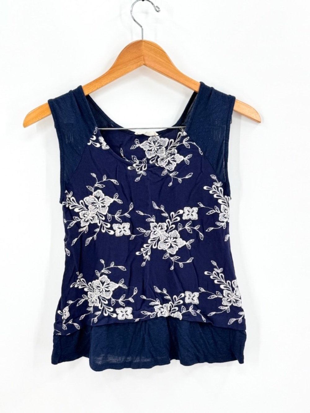 Le Lis Navy Blue Floral Embroidered Tank Top Small Boho Mixed Media Faux Layer